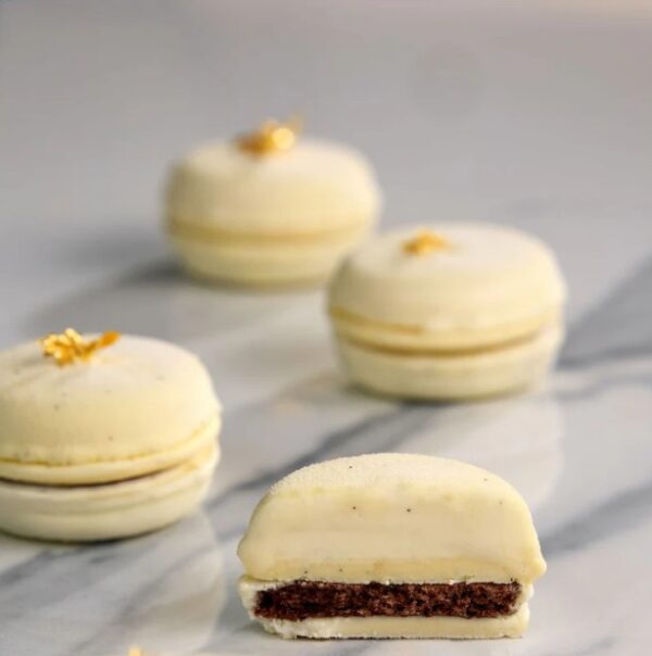 PAVONI Siliconform Macaron - 18 hólf