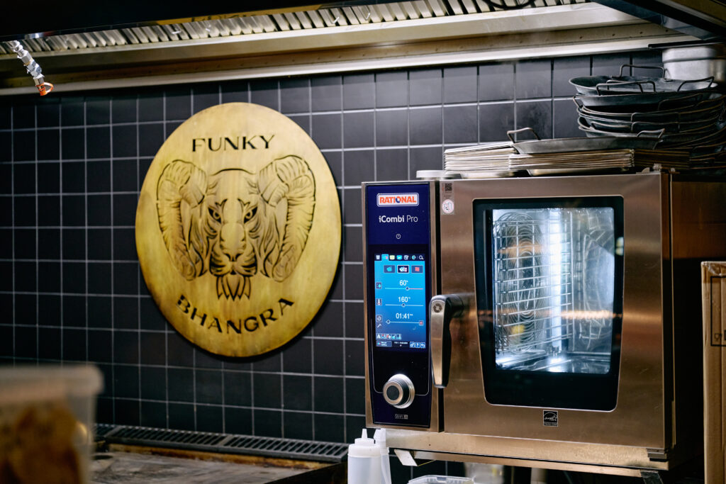 Funky Bhangra 180226 0139 HiRes