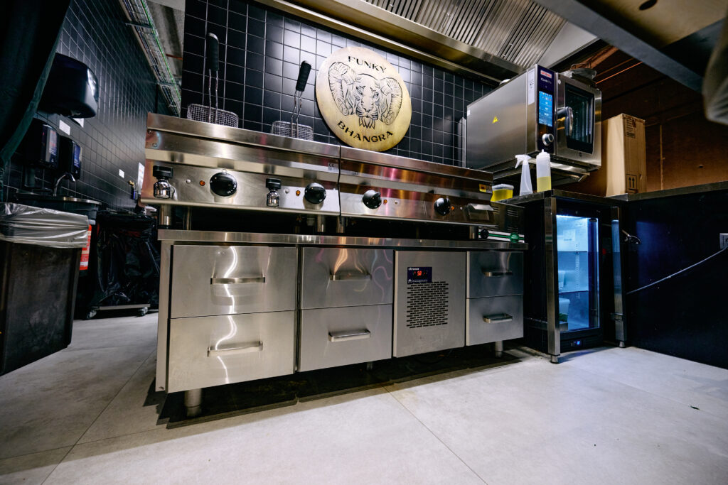 Funky Bhangra 180226 0174 HiRes